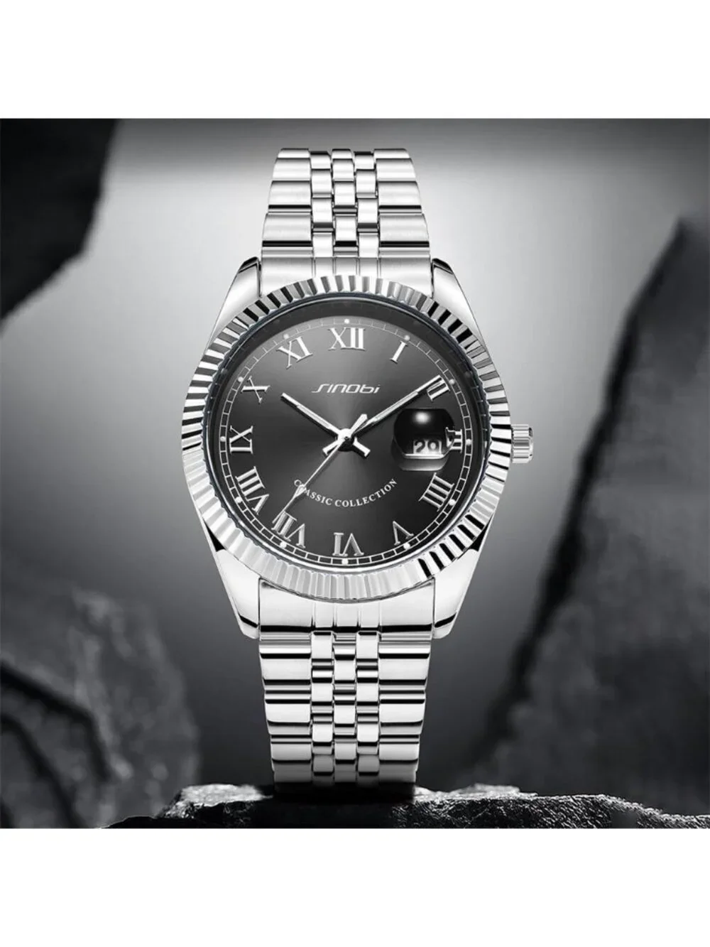 Men Silver-Grey Luminous Hand Calendar Date Quartz Stainless Steel Classic Watch